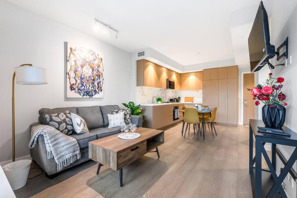 Modern Comfort At Ubc: 1Br Condo Near Campus Ванкувър Екстериор снимка