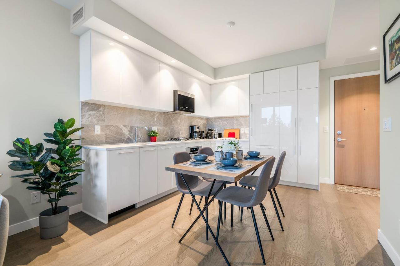 Modern Comfort At Ubc: 1Br Condo Near Campus Ванкувър Екстериор снимка