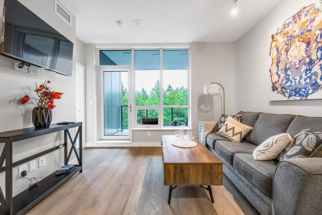 Modern Comfort At Ubc: 1Br Condo Near Campus Ванкувър Екстериор снимка