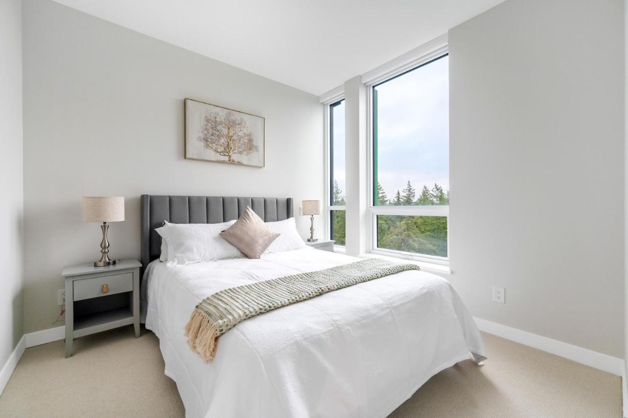 Modern Comfort At Ubc: 1Br Condo Near Campus Ванкувър Екстериор снимка