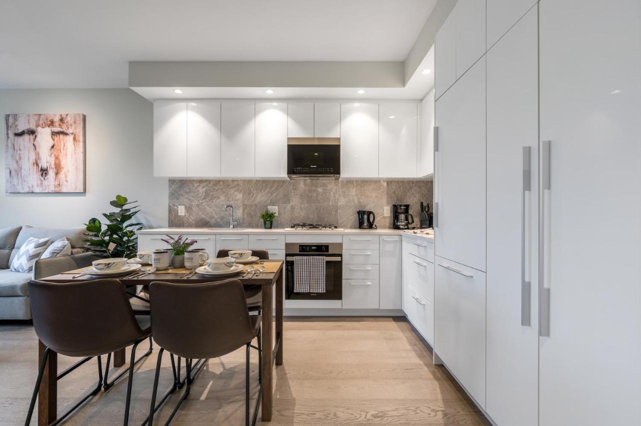 Modern Comfort At Ubc: 1Br Condo Near Campus Ванкувър Екстериор снимка